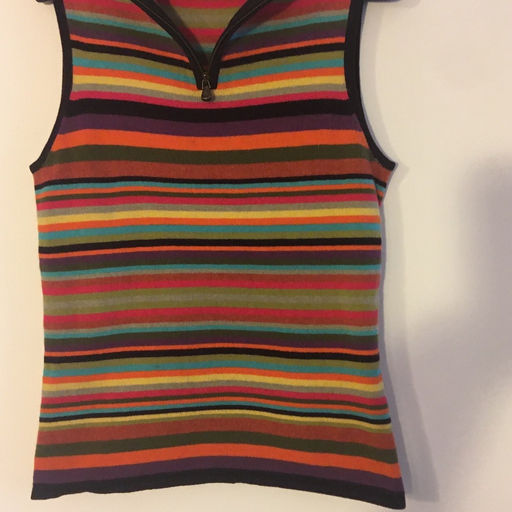 Sleeveless cashmere multi colored sweater